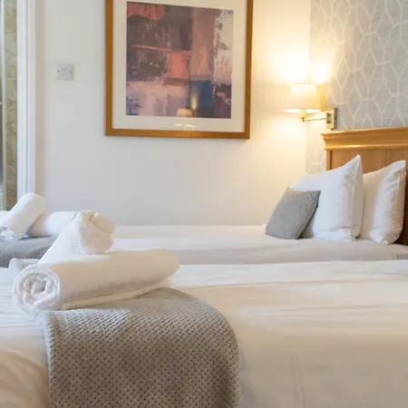 The Red Lion Hotel-3